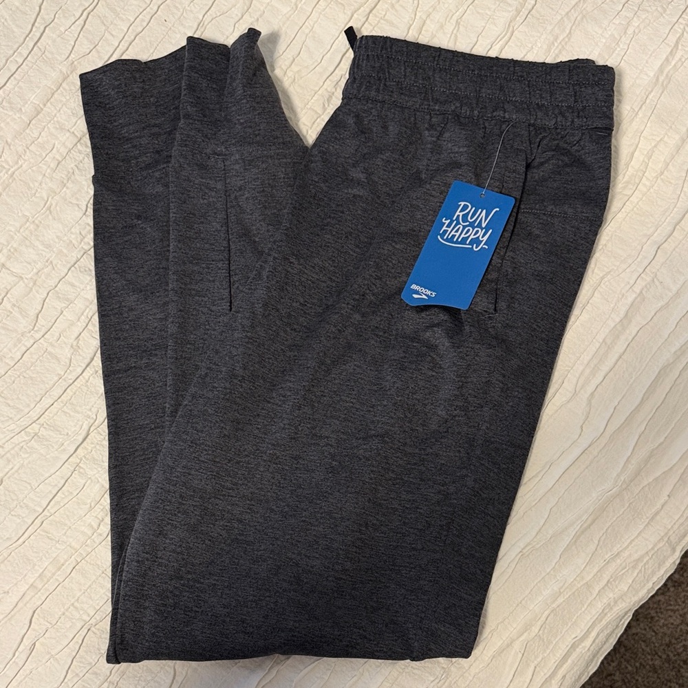 Brooks Luxe Jogger Pants